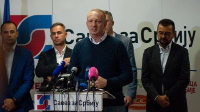 "Novi udar Vučićevih medijskih i parapolicijskih nasilnika" "Novi udar Vučićevih medijskih i parapolicijskih nasilnika"
